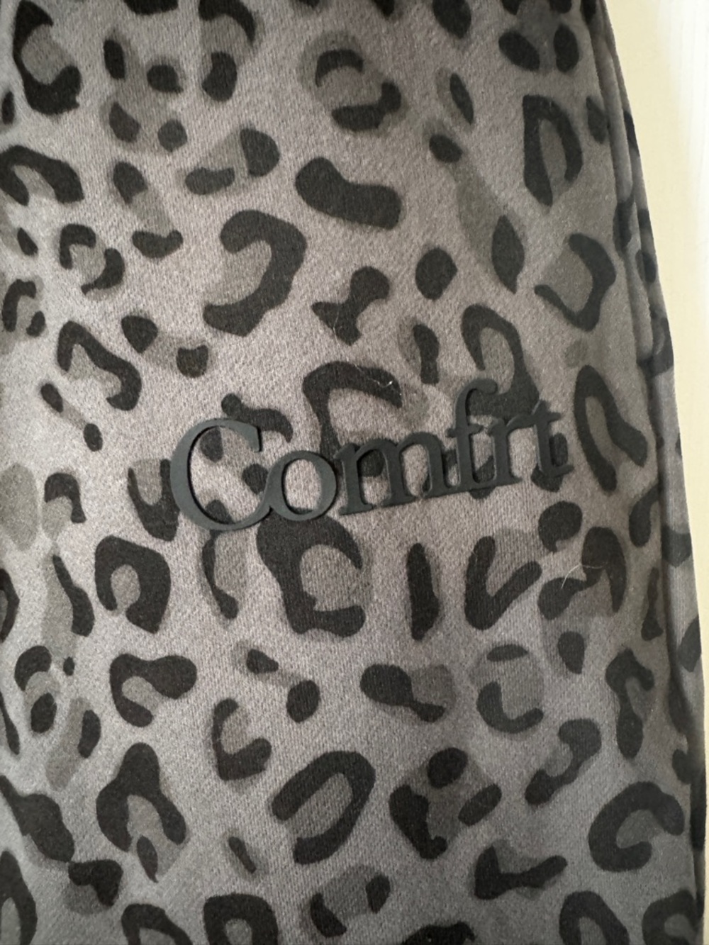 Comfrt Minimalist Straight Leg Sweatpants Women’s XS Limited Edition Panther - Picture 2 of 6